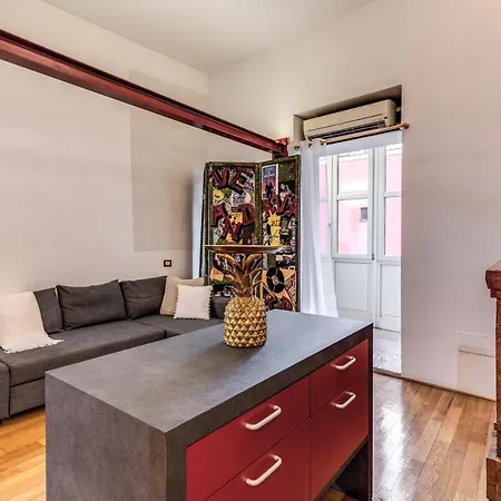 Residenza San Teodoro Chiaia Dimora Storica Apartment Naples